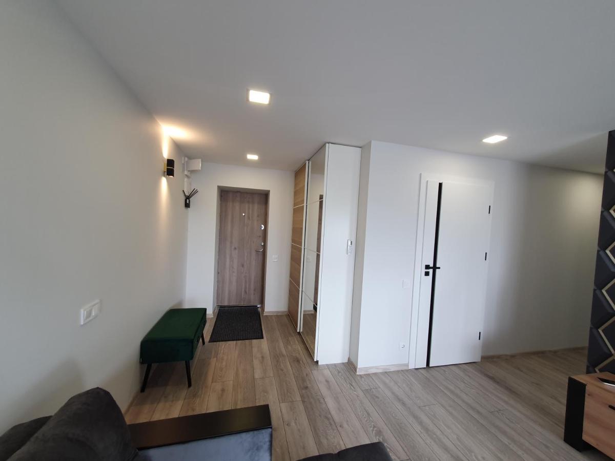 2-Bedrooms Apartment In City Center Siauliai Εξωτερικό φωτογραφία