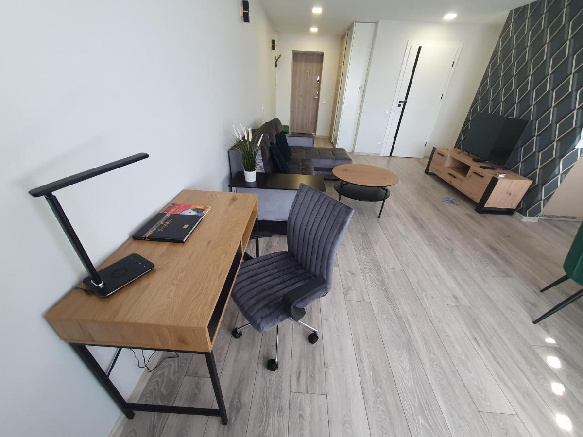 2-Bedrooms Apartment In City Center Siauliai Εξωτερικό φωτογραφία